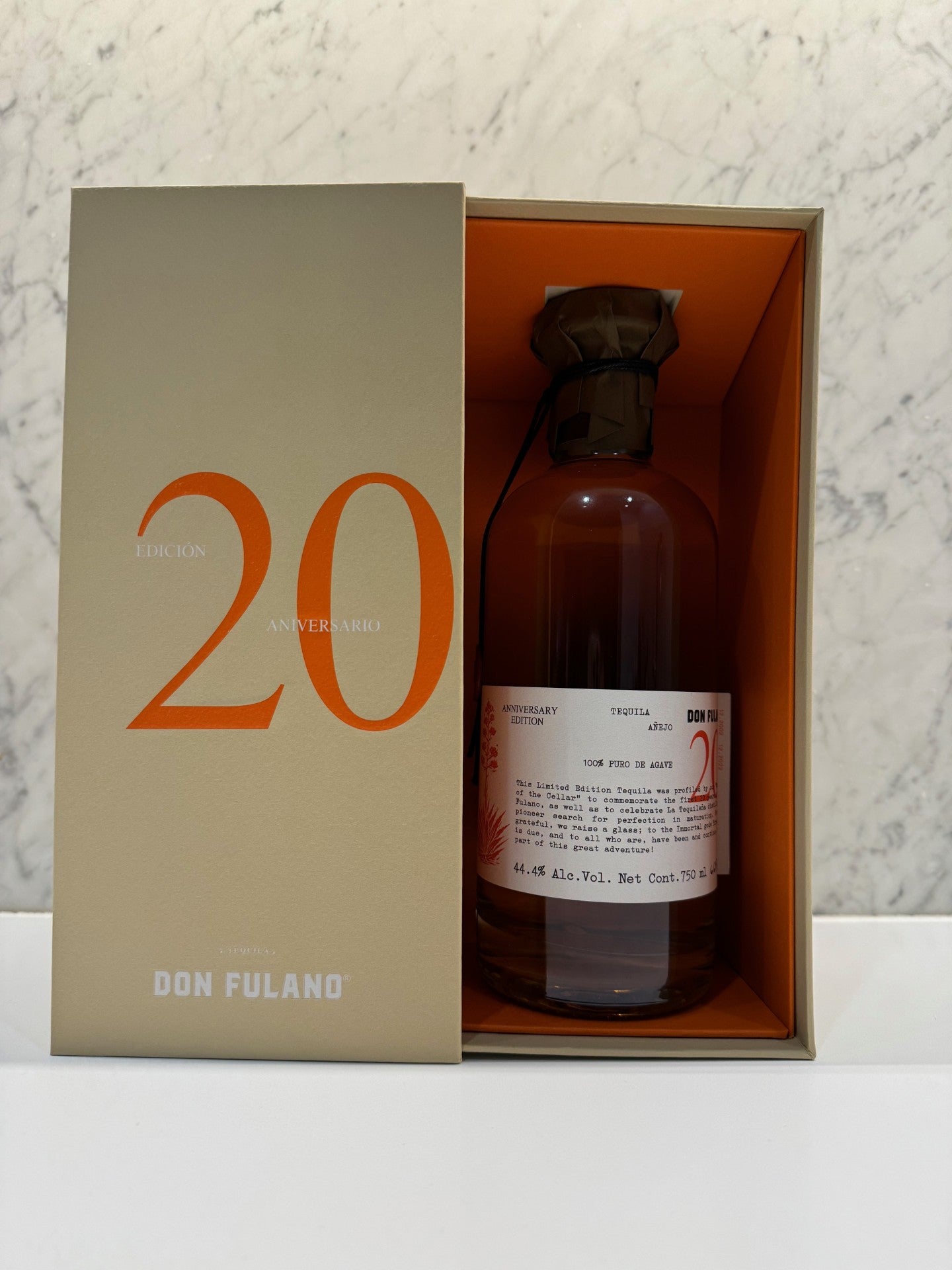 Don Fulano 20th Aniversario Sherry Cask Anejo (700ml / 44.4%) - Cigar & Whisky Cellar