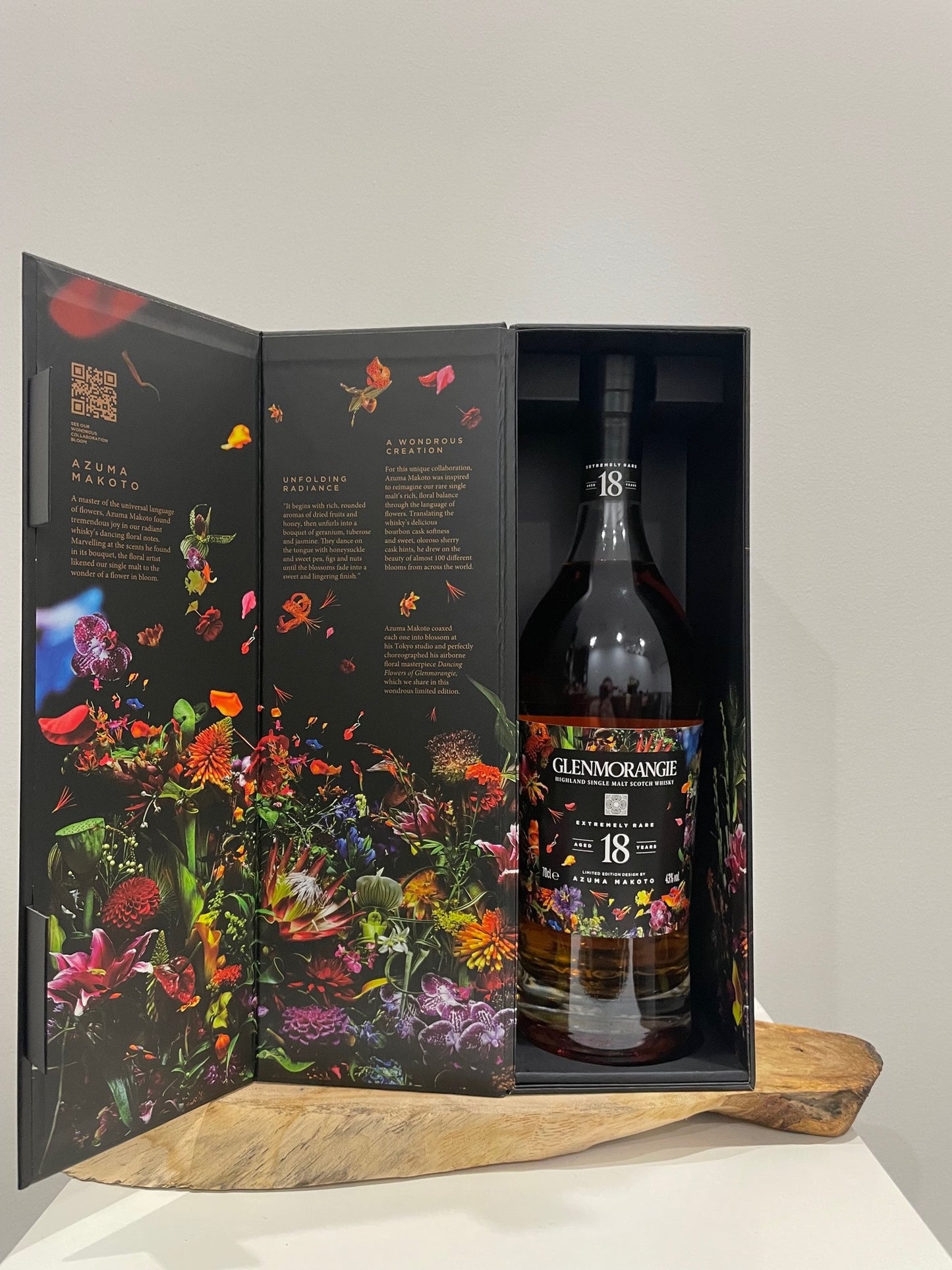 Glenmorangie 18 Year Old Single Extremely Rare Azuma Makoto Limited Edition Malt Scotch Whisky 700mL ABV 43% - Cigar & Whisky Cellar